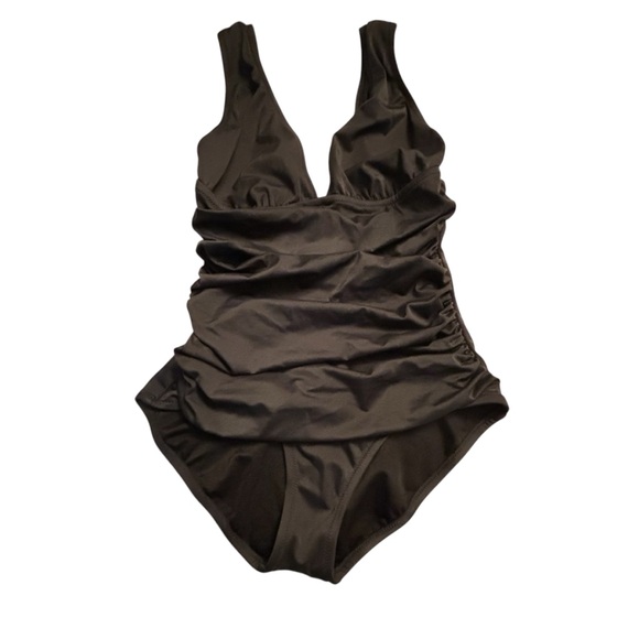 J.Crew Black Ruched V-neck One-Piece Swimsuit Size 8 D-Cup Black Classic resort - Picture 2 of 10